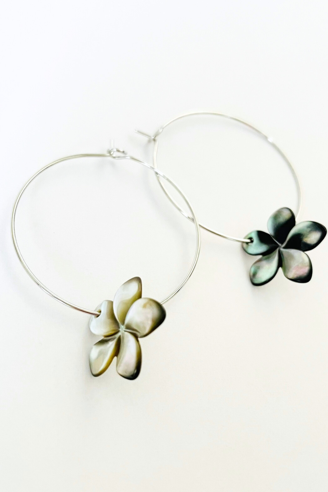 1" Mini Hoops ~ Polynesia Plumeria Black Mother of Pearl Earring
