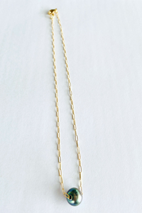 Tahitian Medium Pearl Floating Necklace