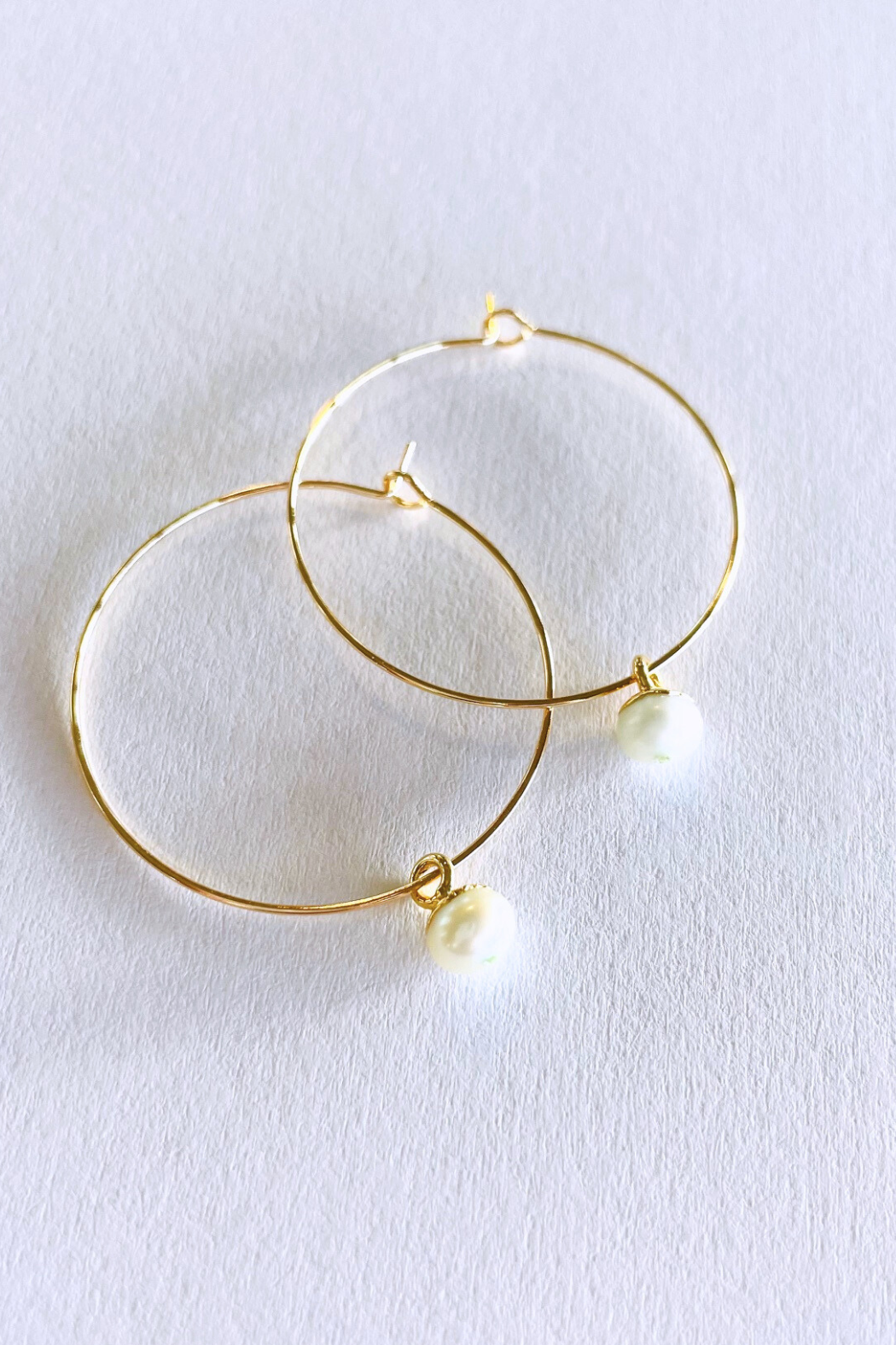 1" Mini Hoops ~ Petite Pearl