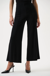 Classic Pull-On Wide Leg Pants