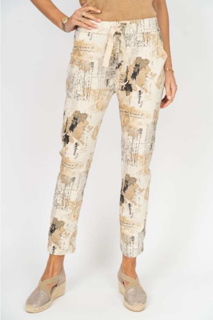 Newspaper Print Jegging