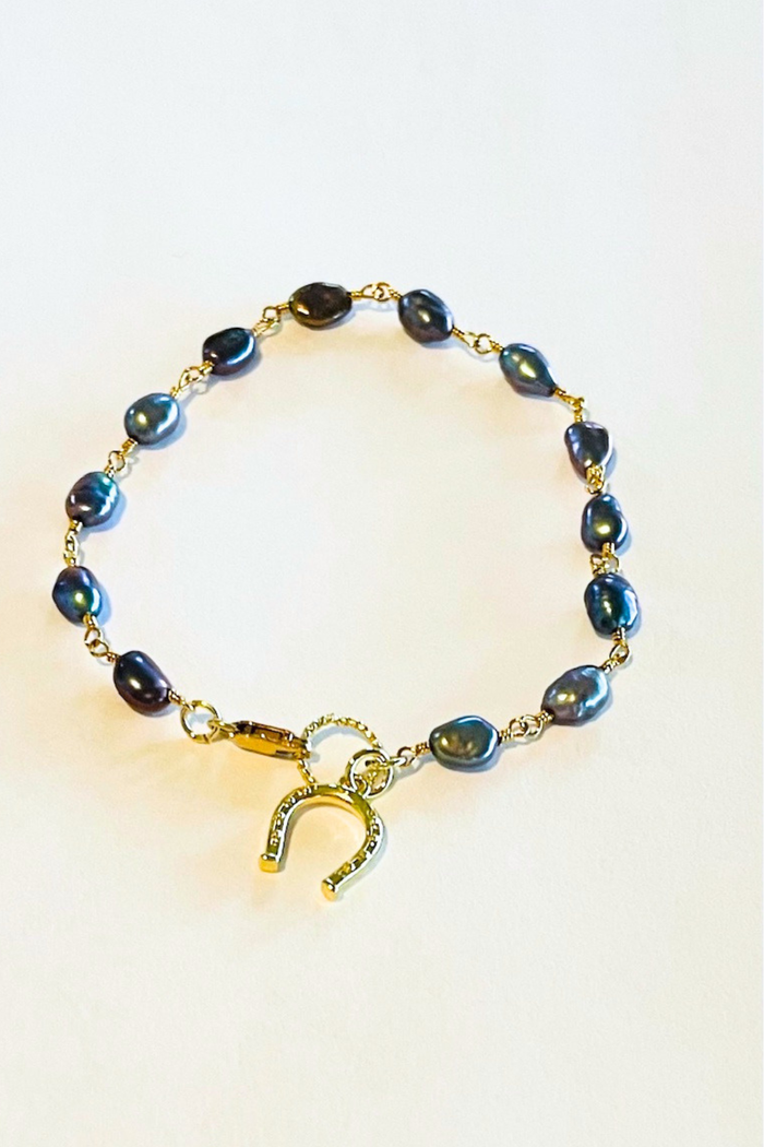 Good Fortune Pearl Bracelet