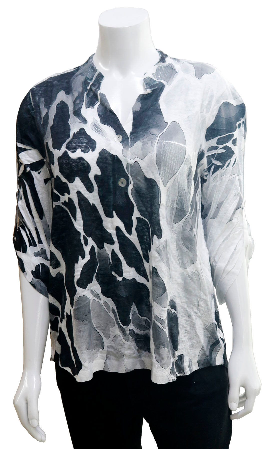 Black + White Abstract Spots 3/4 Roll Slv Top